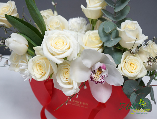 Heart-shaped Box with White Roses photo